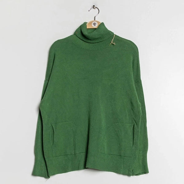 Suéter verde musgo con bolsillos